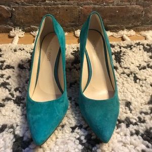 Teal closed toe heels